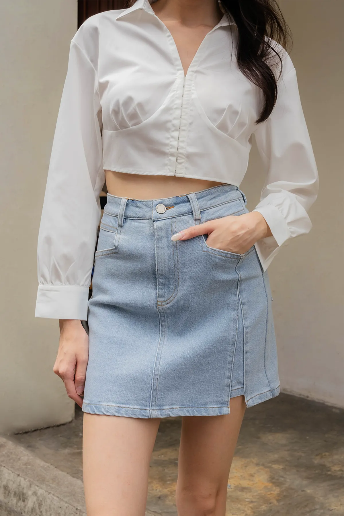 Sidelines Denim Skirt (Stone Wash)