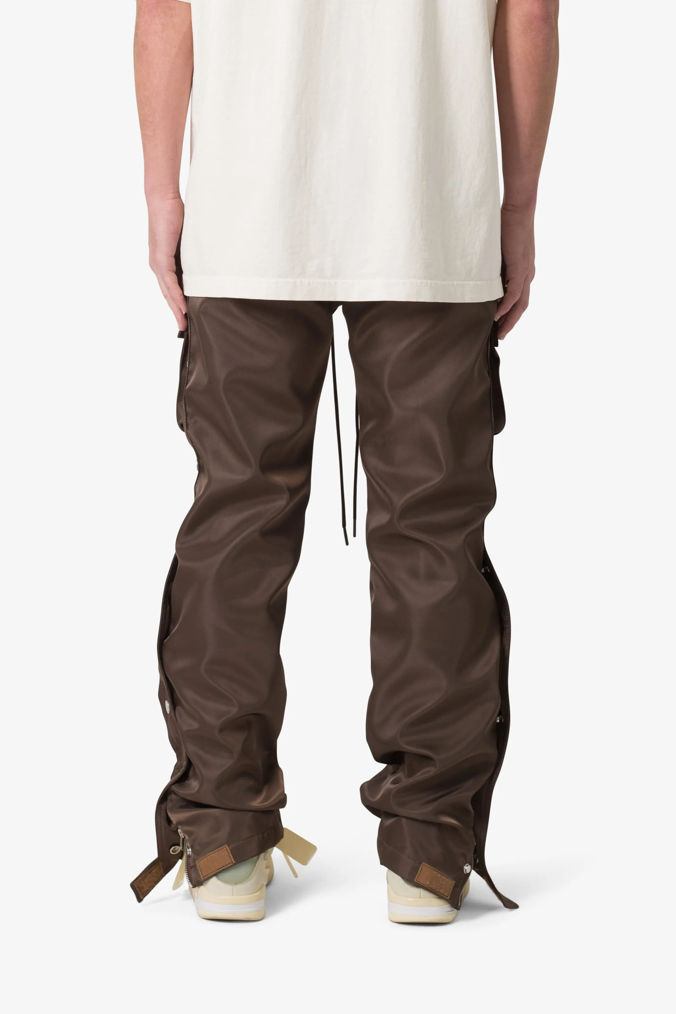 Stylish Brown Snap Front Cargo Pants for Men - Comfortable and Versatile Utility Trousers